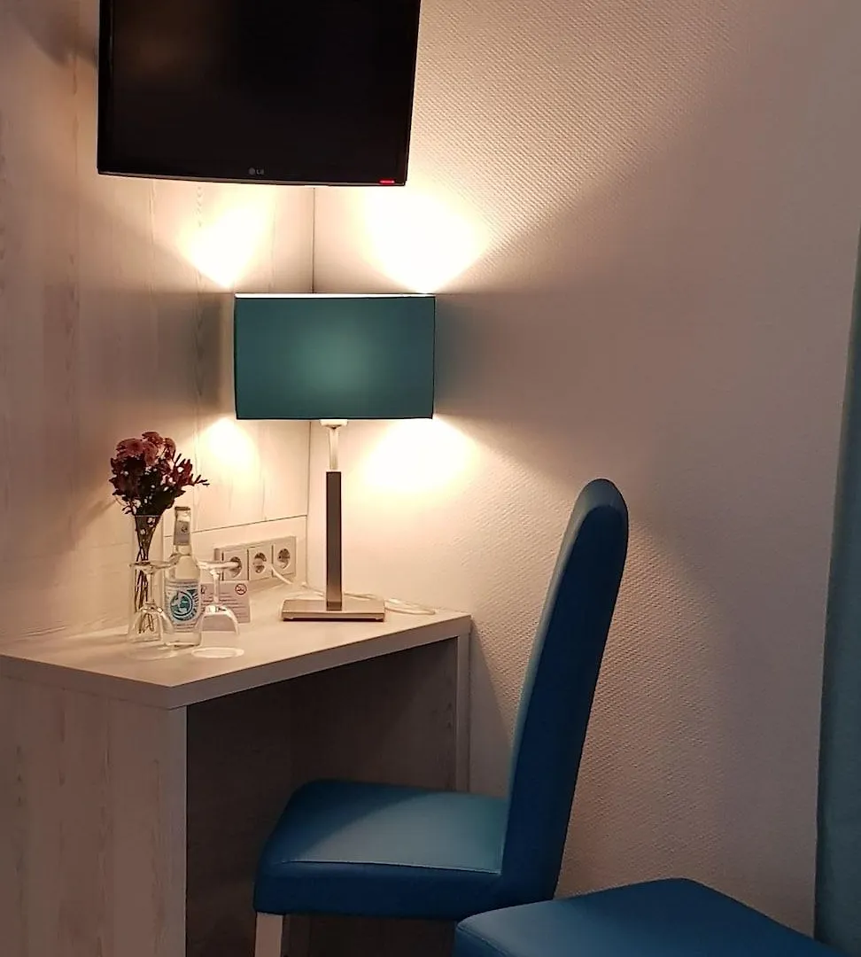 **  Hotel Budapester Hof Hamburg Germany