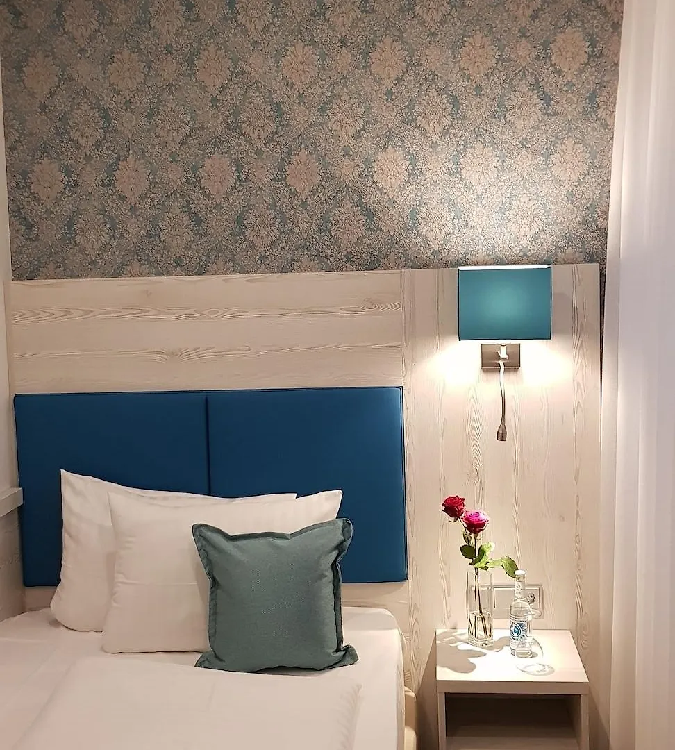 Hotel Budapester Hof Hamburg 2*,